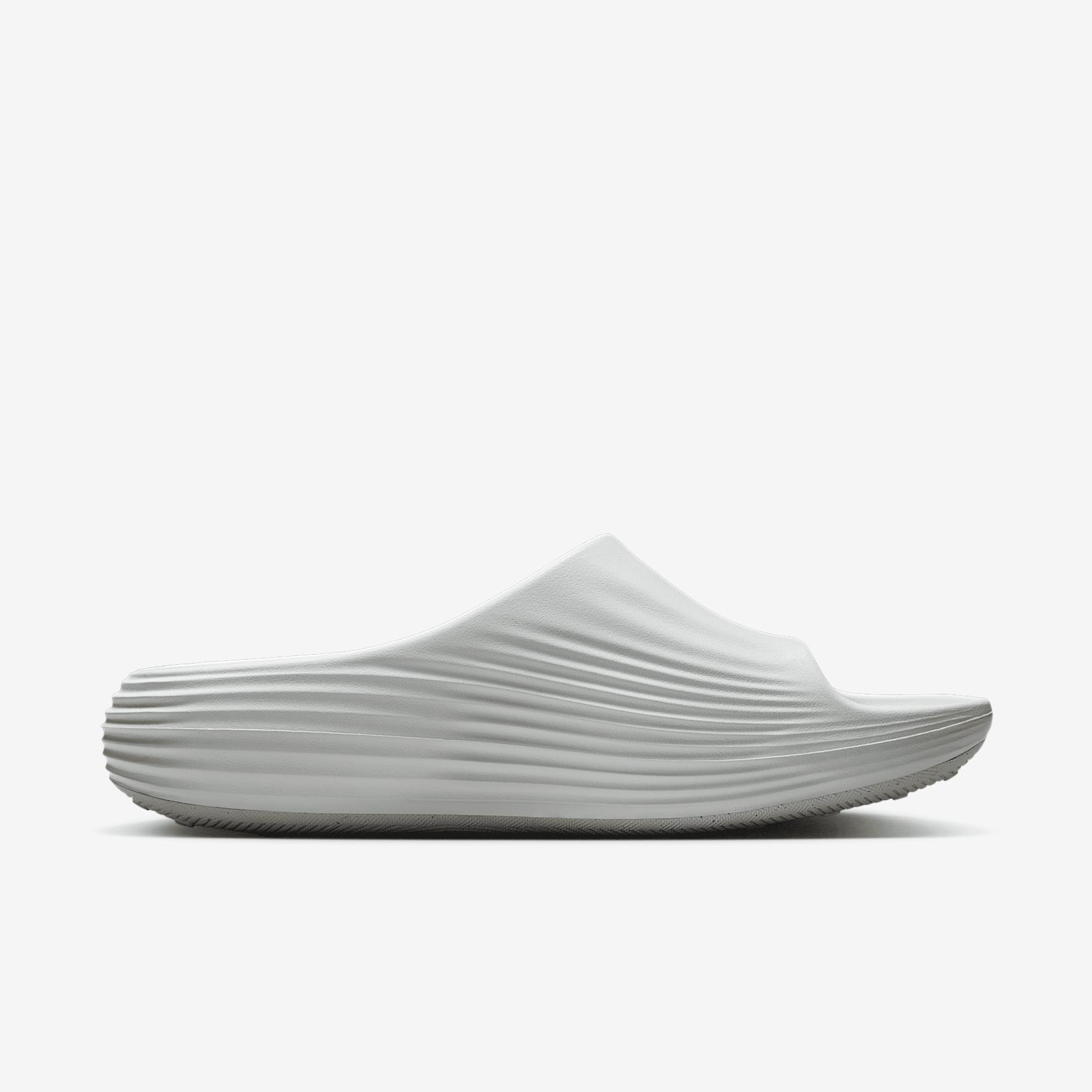 Nike Men's ReactX Rejuven Slides Product Image
