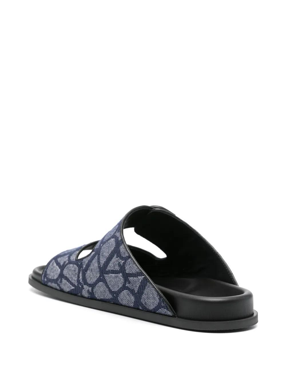 VLogo Signature denim sandals Product Image