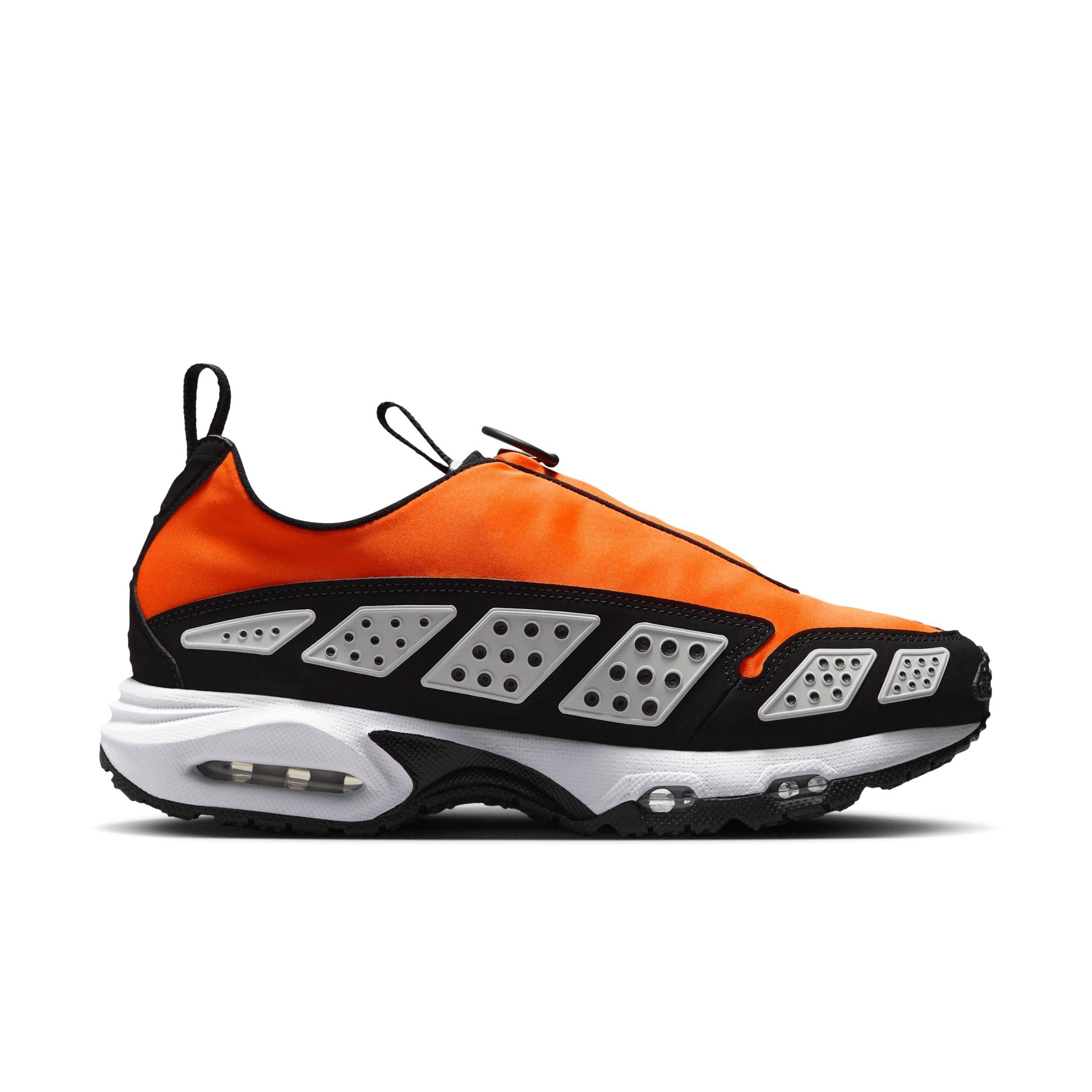 Nike Women's Air Max SNDR Shoes Product Image