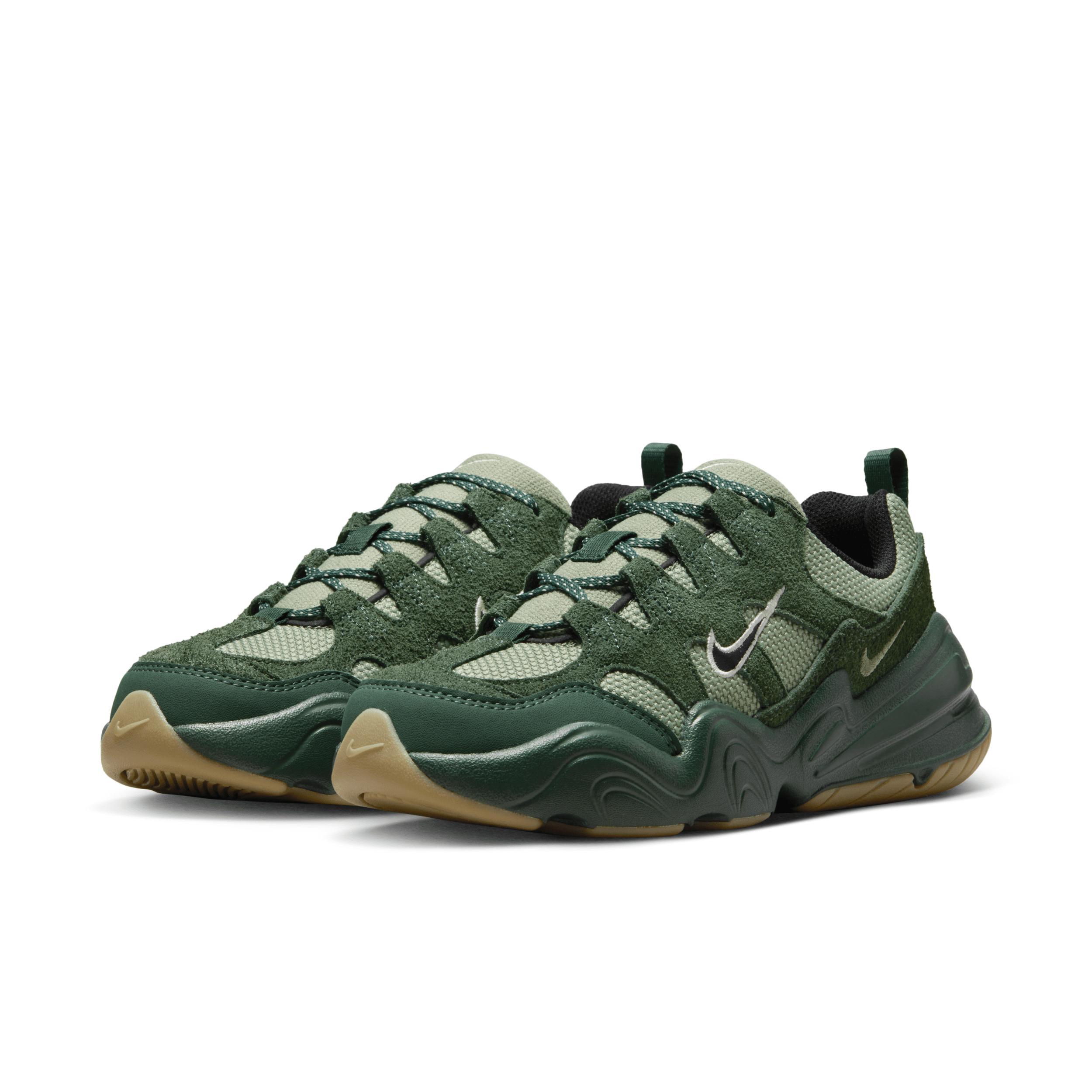 Nike Tech Hera sneakers Product Image
