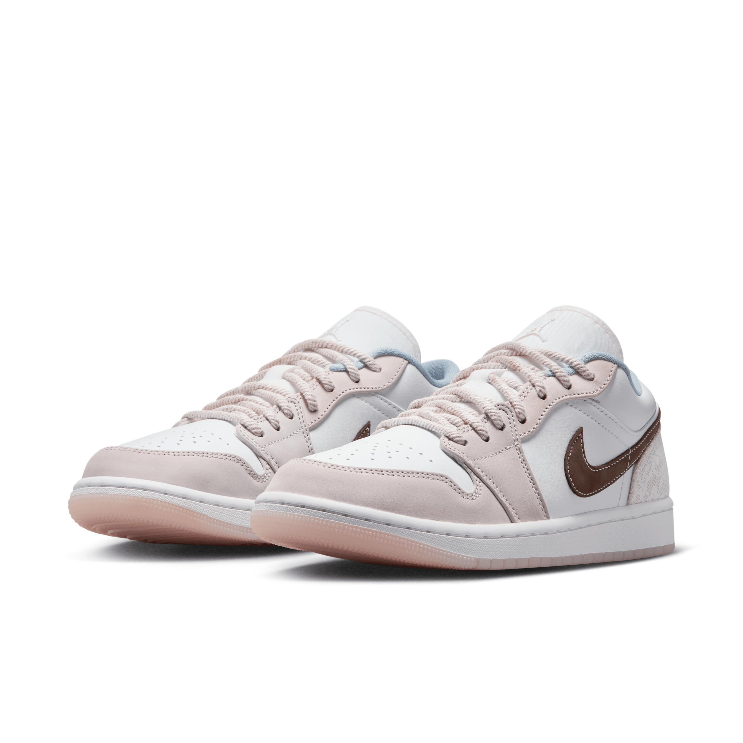 Women's Air Jordan 1 Low Shoes Product Image