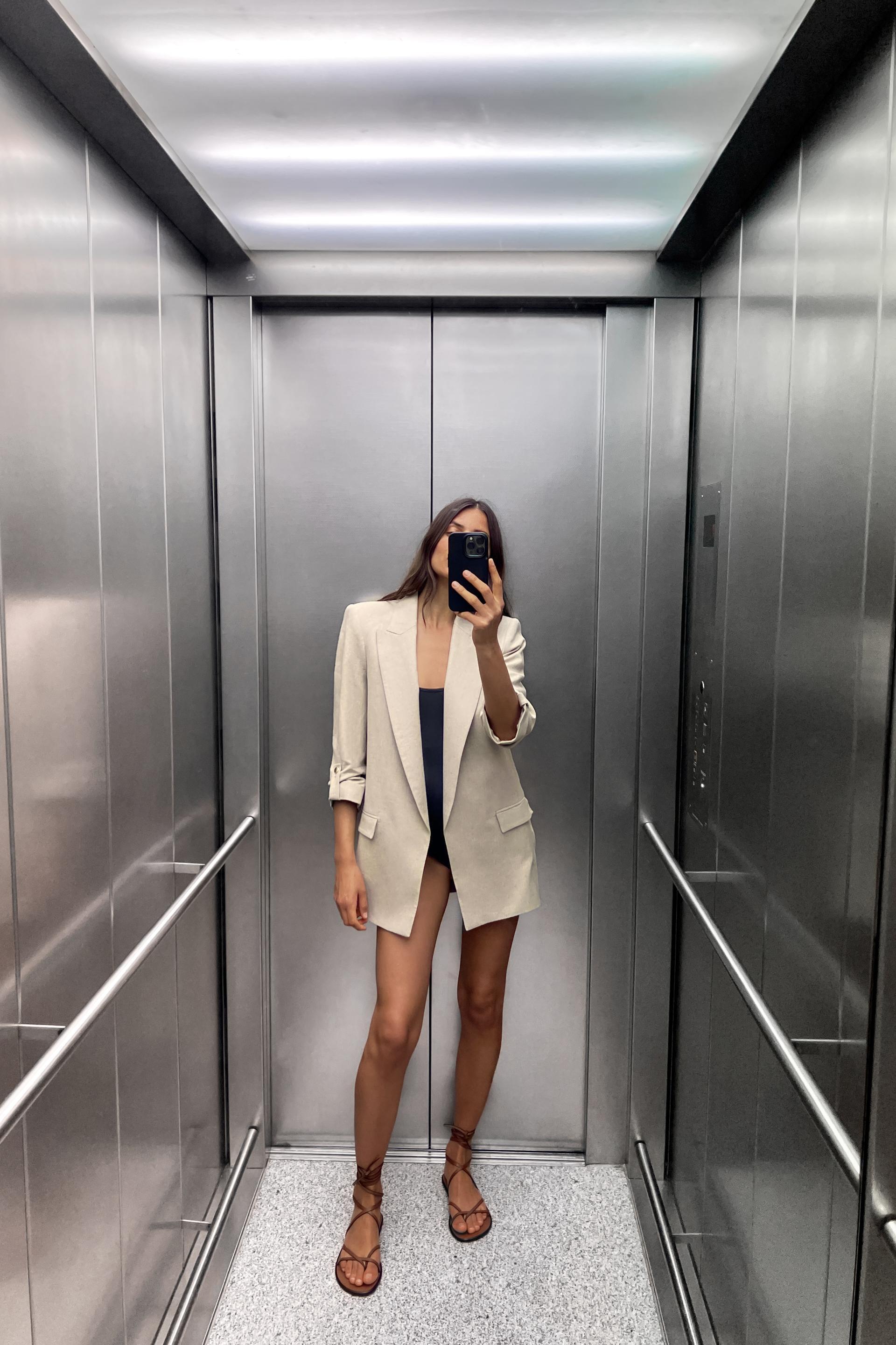 LINEN BLEND BLAZER WITH ROLLED-UP SLEEVES Product Image