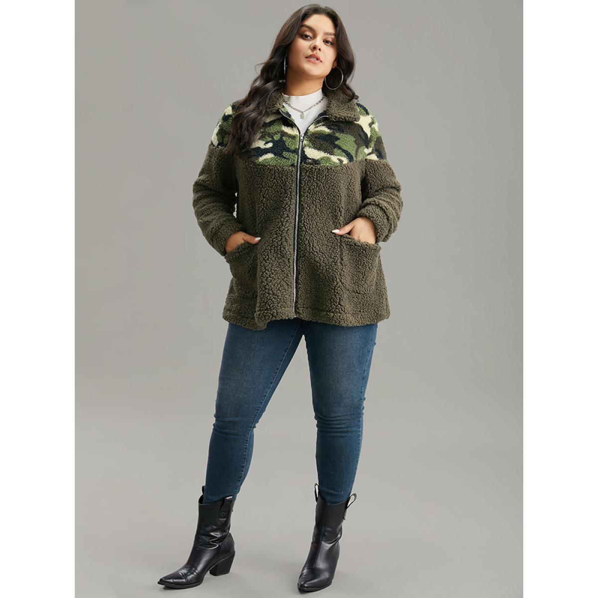 Plus Size Camo Patchwork Zipper Pocket Teddy Jacket Women ArmyGreen Contrast Pocket Dailywear Jackets BloomChic 28/5X Product Image
