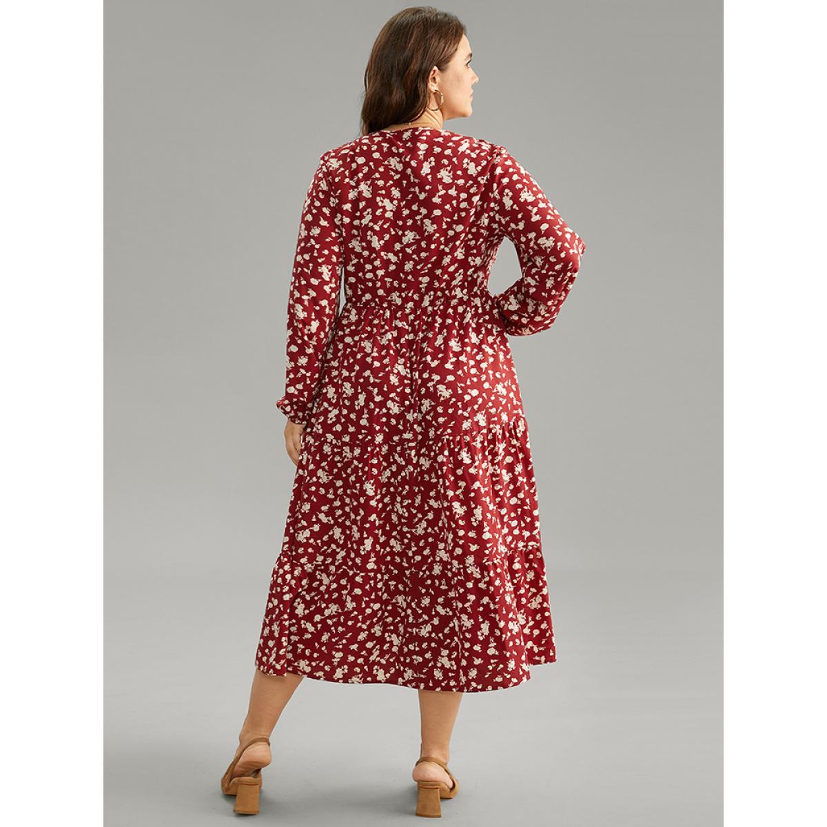 Plus Size Ditsy Floral Square Neck Shirred Gathered Dress Scarlet Women Casual Elastic cuffs Square Neck Long Sleeve Curvy Midi Dress BloomChic 14-16/1X Product Image