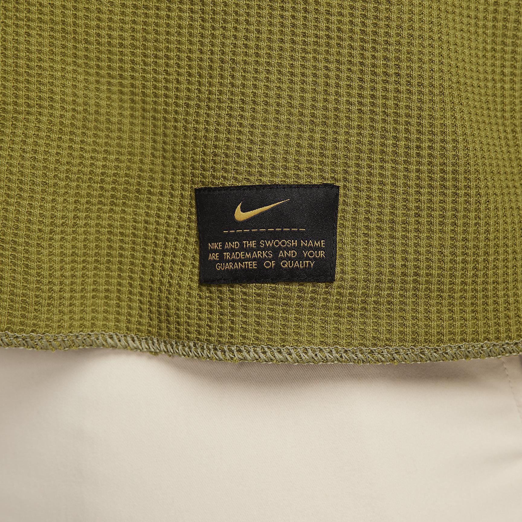 Nike Life Men's Long-Sleeve Heavyweight Waffle Top Product Image