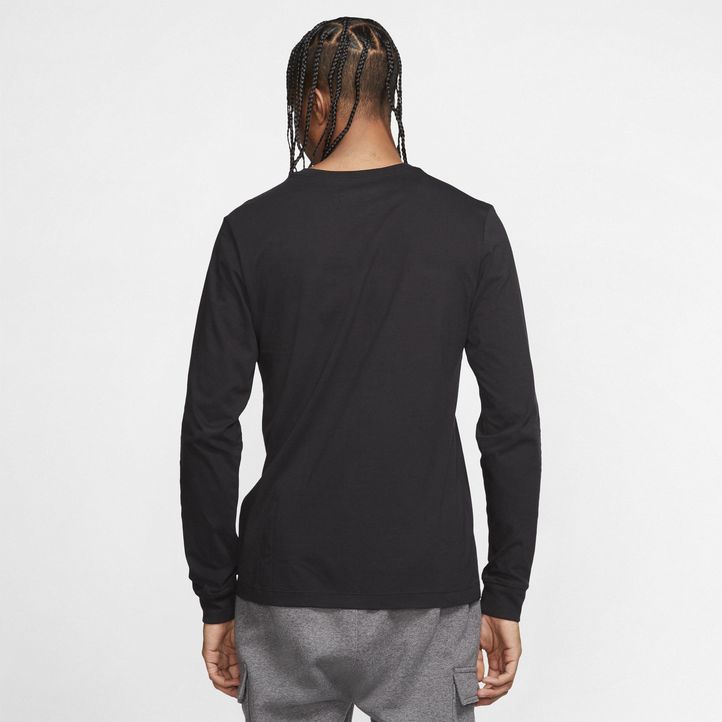 Nike Sportswear Men's Long-Sleeve T-Shirt Product Image