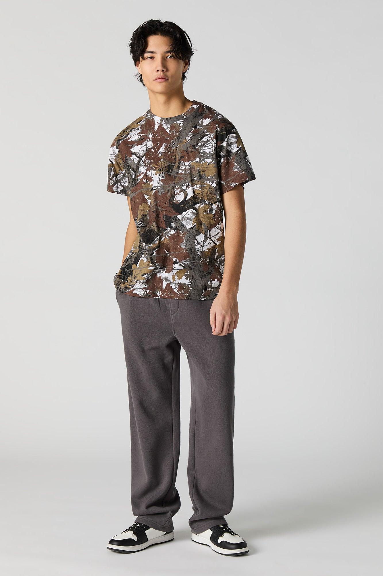 Camo Print T-Shirt Male Product Image