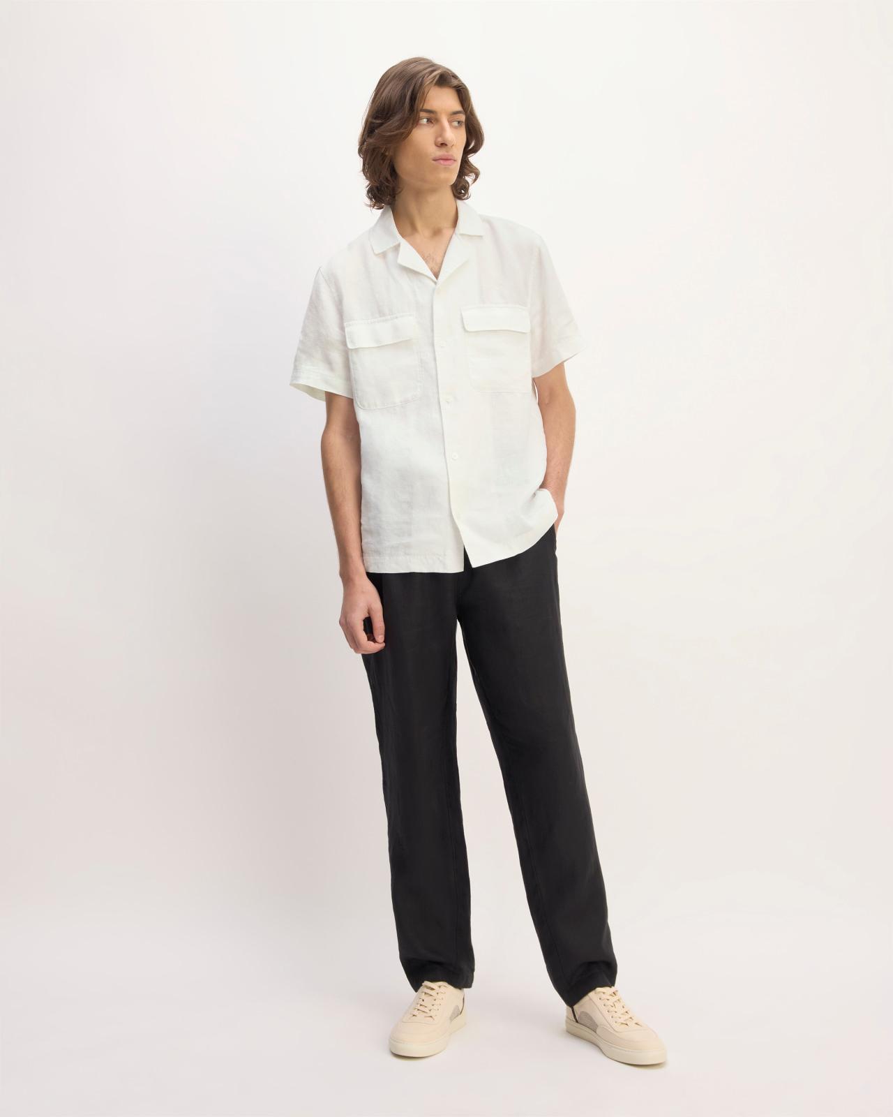 The Resort Shirt in Linen Product Image