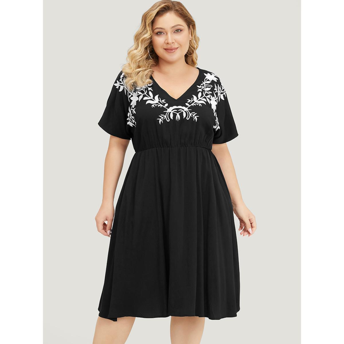 Plus Size Floral Embroidered Pocket Dolman Sleeve Ruffle Dress Black Women Vacation Embroidered V-neck Short sleeve Curvy Knee Dress BloomChic 14-16/1X Product Image