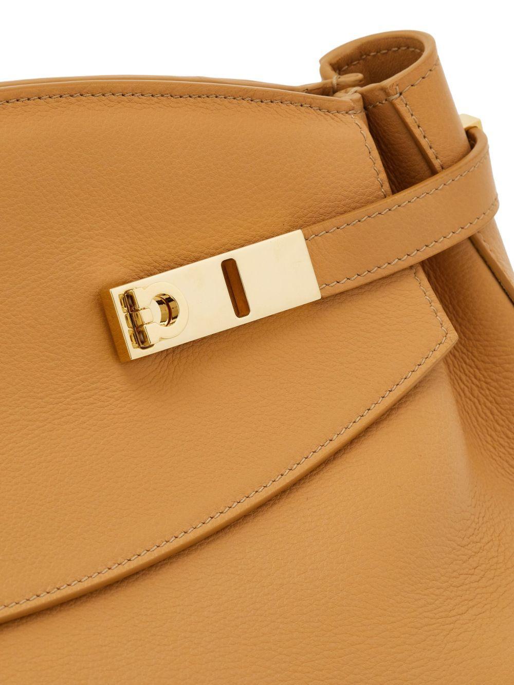large Pouch leather bag Product Image