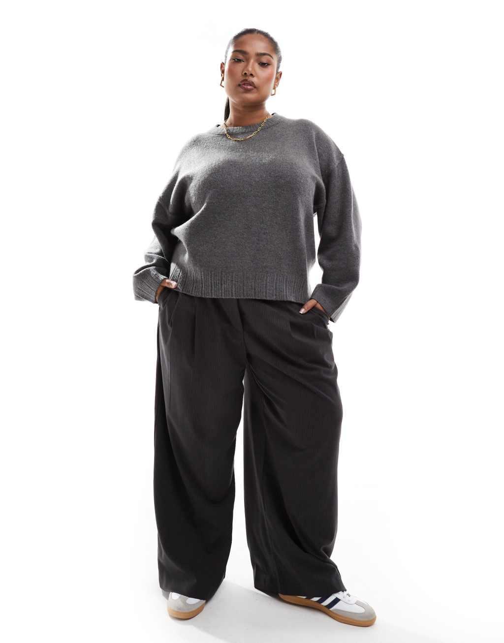 COLLUSION Plus crew neck sweater in gray Product Image