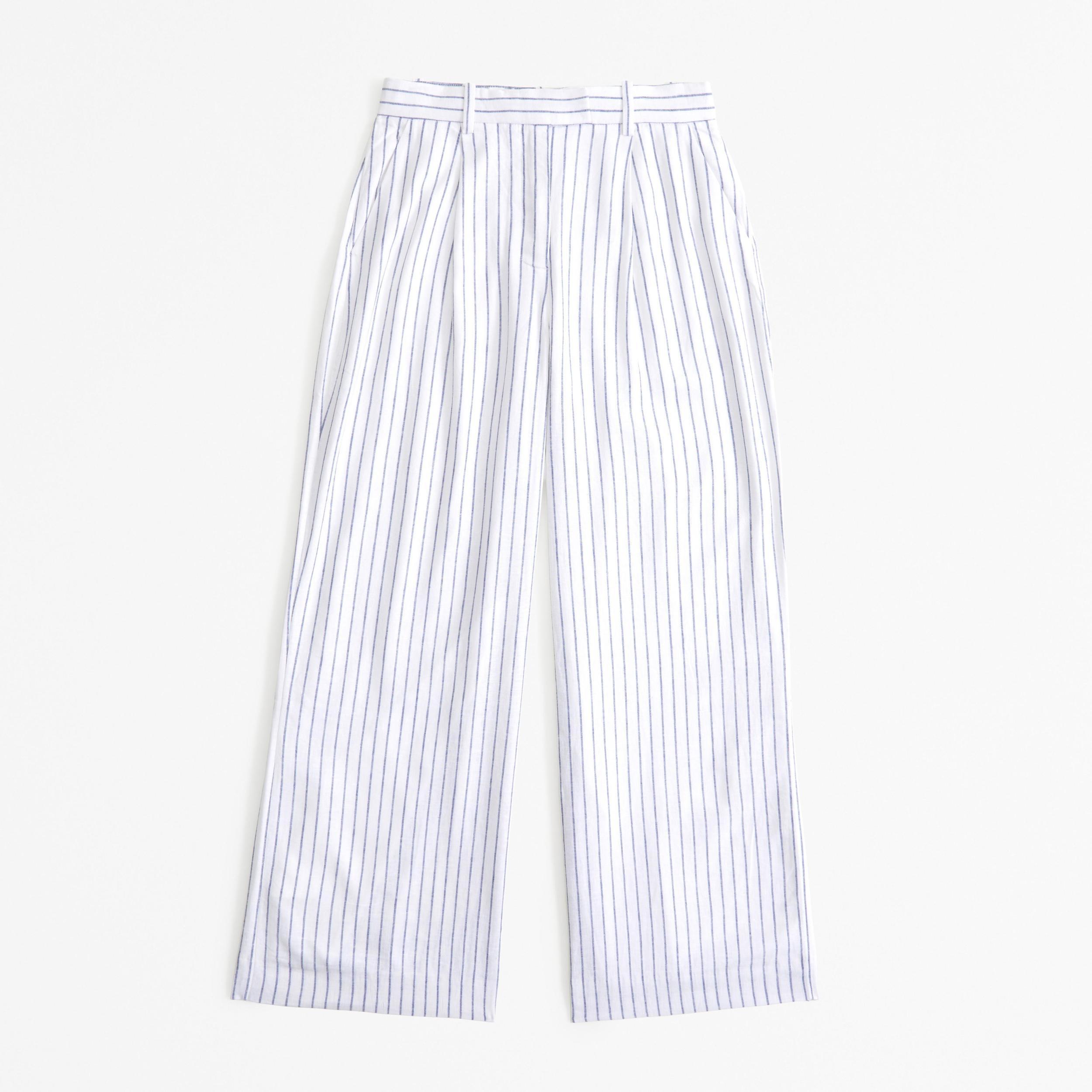 Abercrombie & Fitch | Authentic American clothing since 1892 Product Image