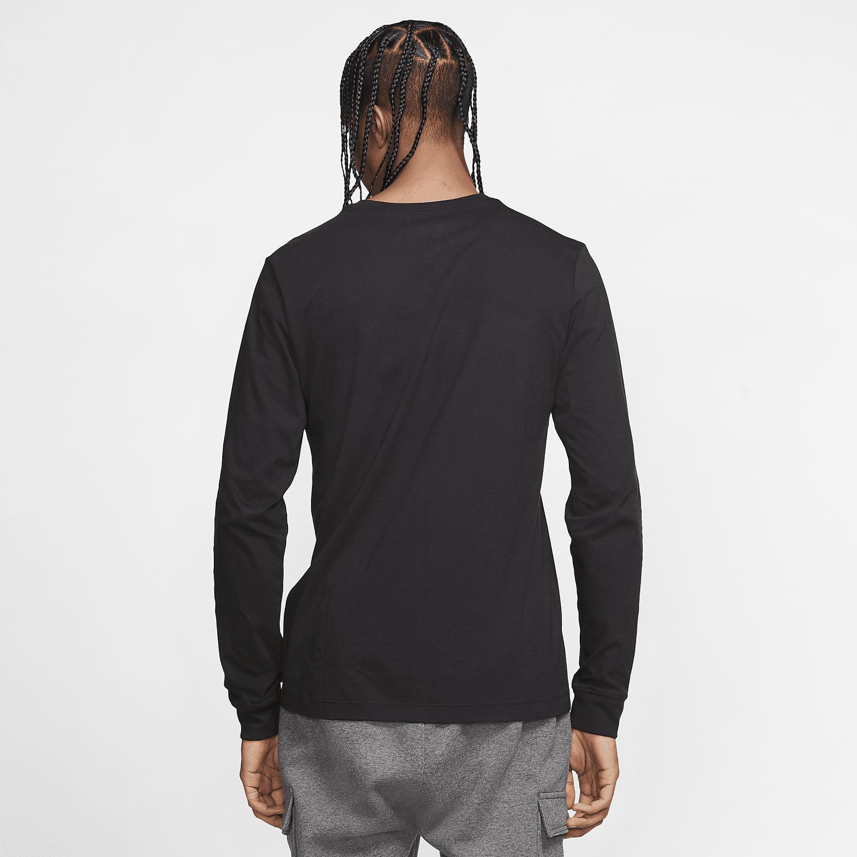 Nike Sportswear Men's Long-Sleeve T-Shirt Product Image