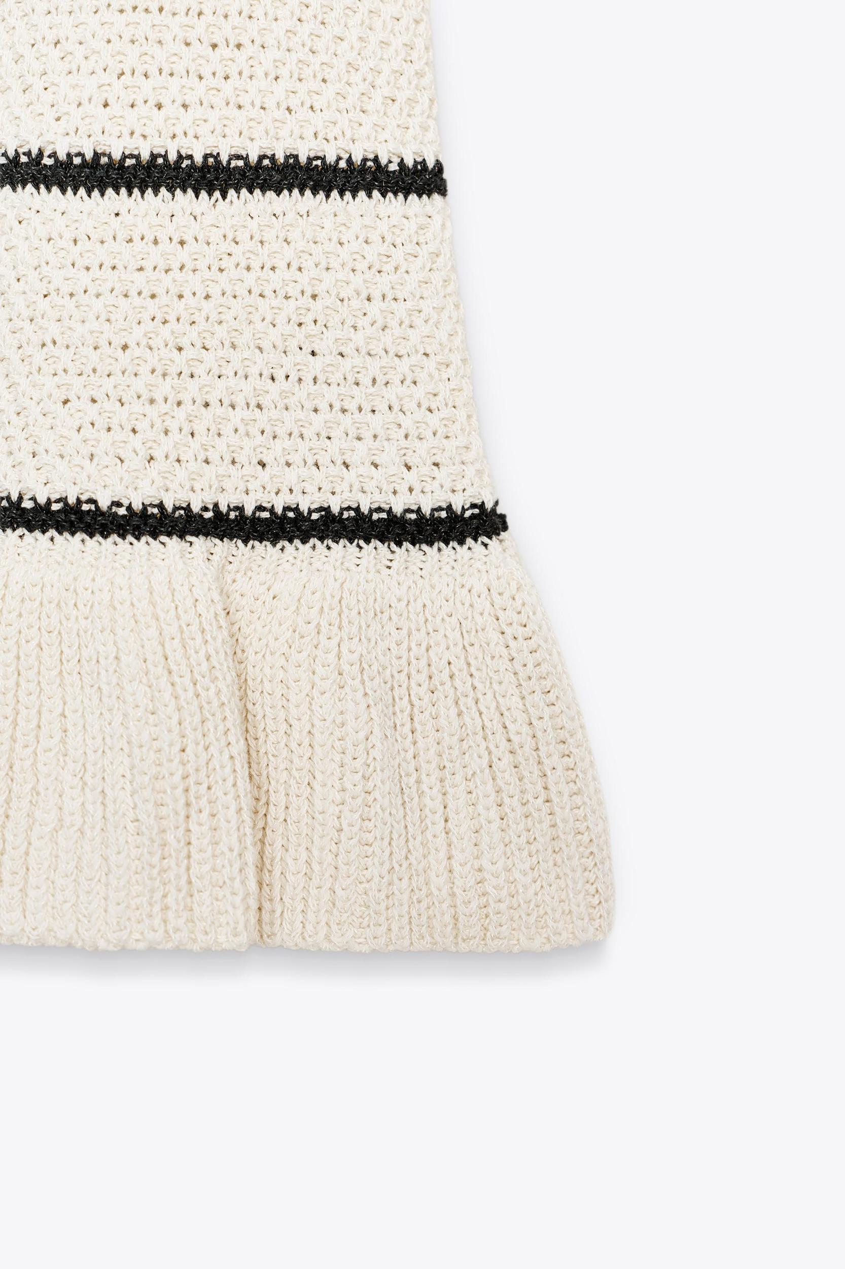 TEXTURED KNIT SPAGHETTI STRAP TOP Product Image