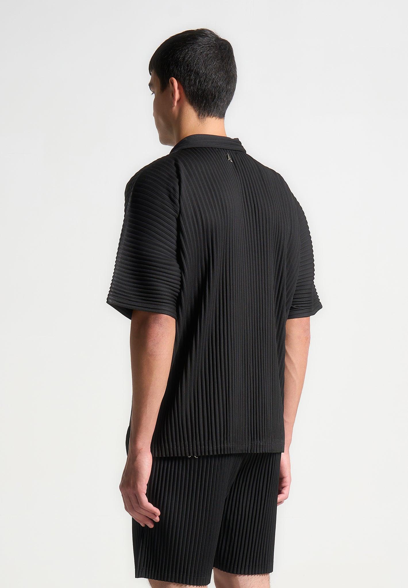 Pleated Shirt - Black Male Product Image