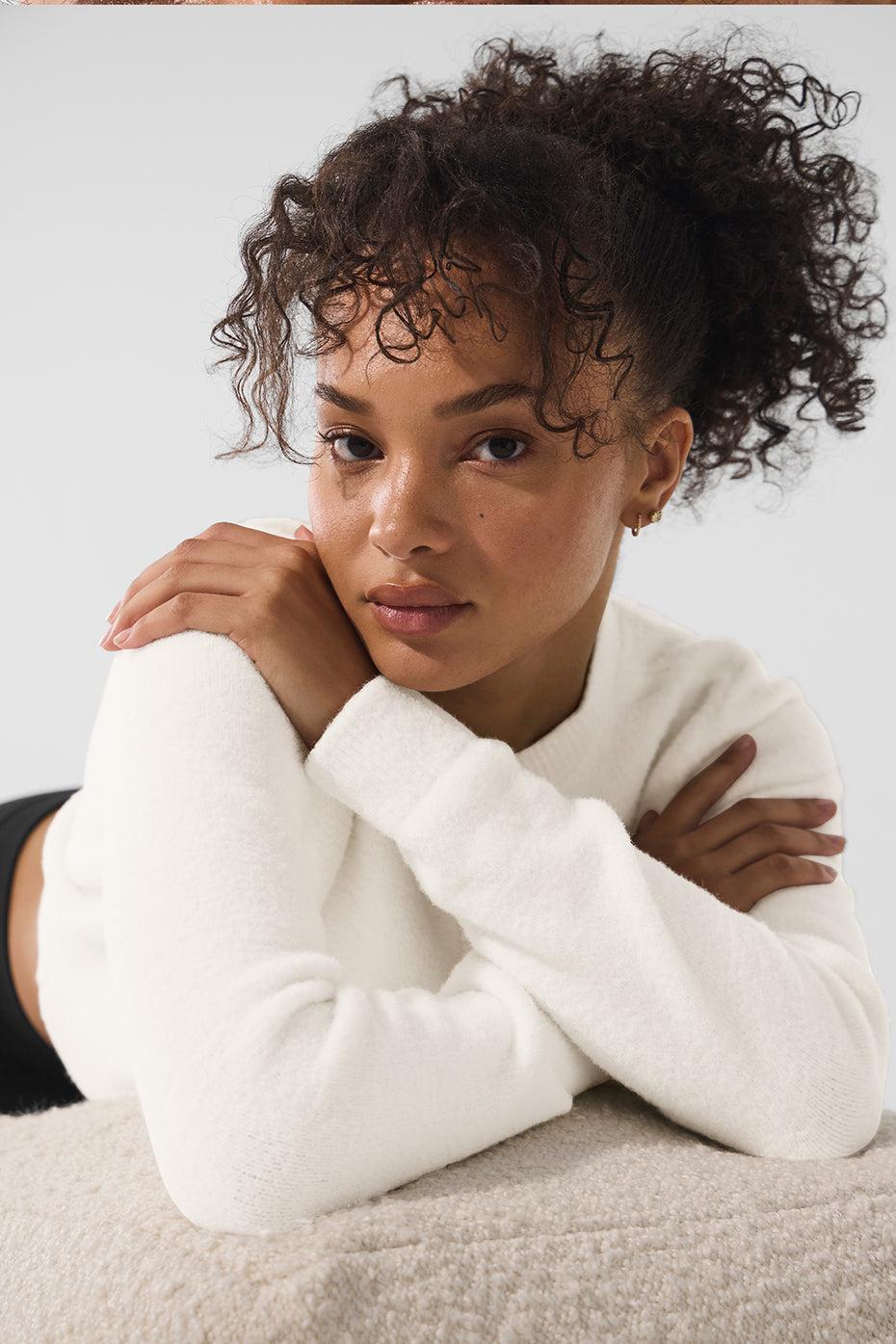 Snuggle Up Sweater Cropped Cardigan - Ivory Female Product Image