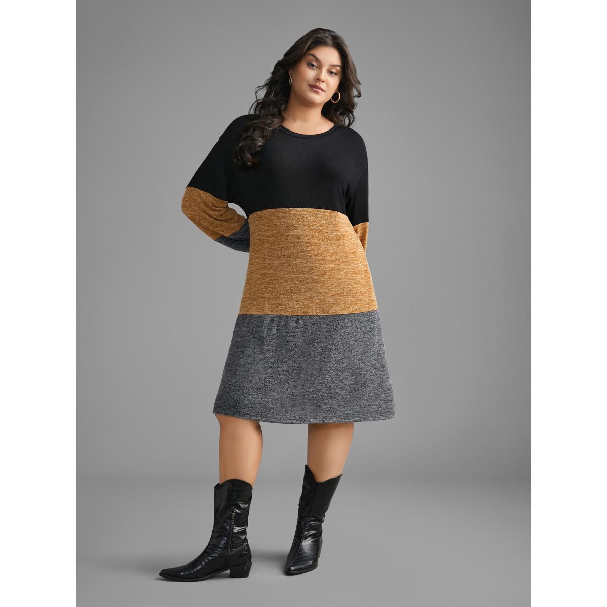 Plus Size Colorblock Contrast Heather Pocket Knit Dress Multicolor Women Casual Contrast Knit Dresses Bloomchic 28/5X Product Image