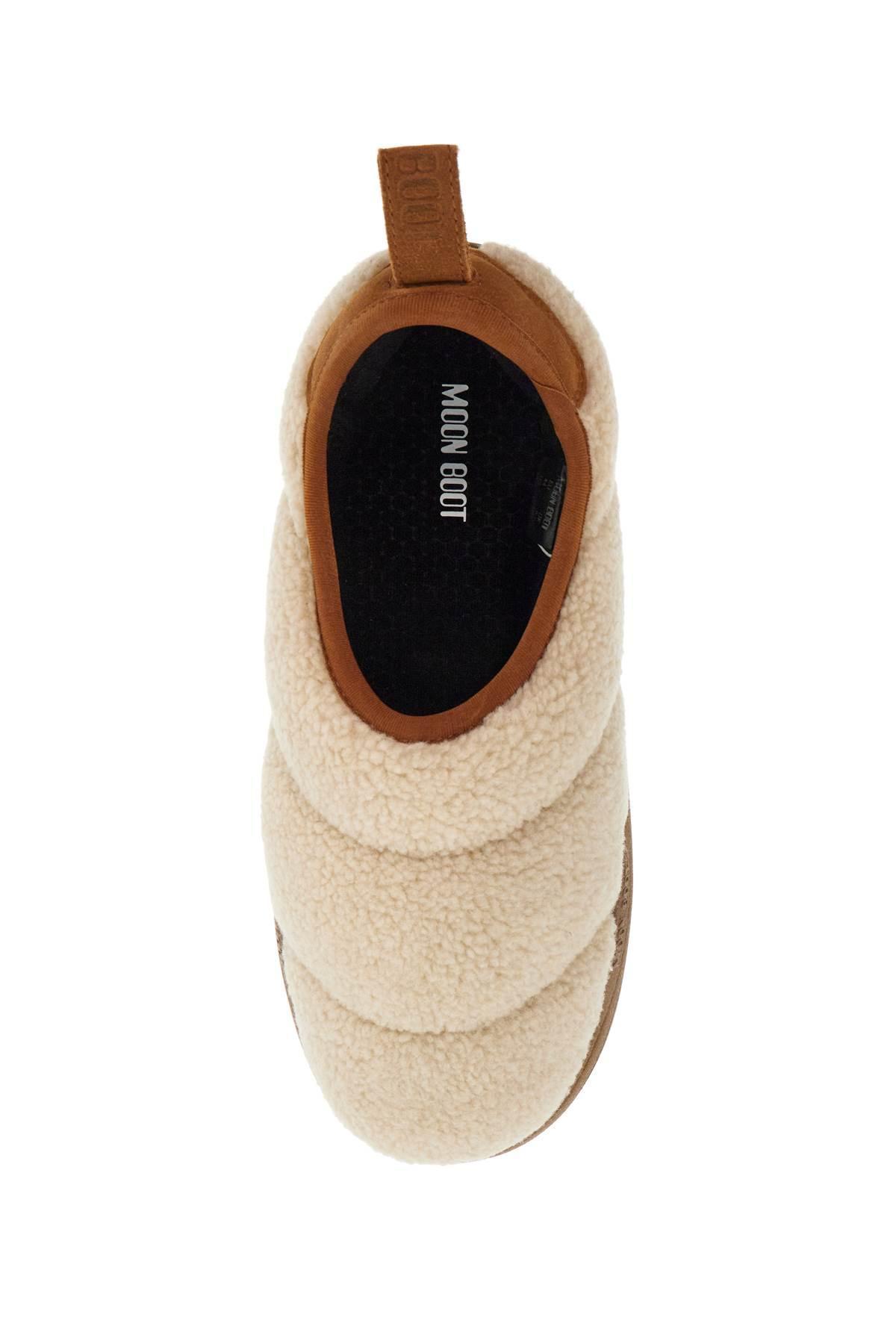 MOON BOOT Puffer Fleece Boots In Neutro Product Image