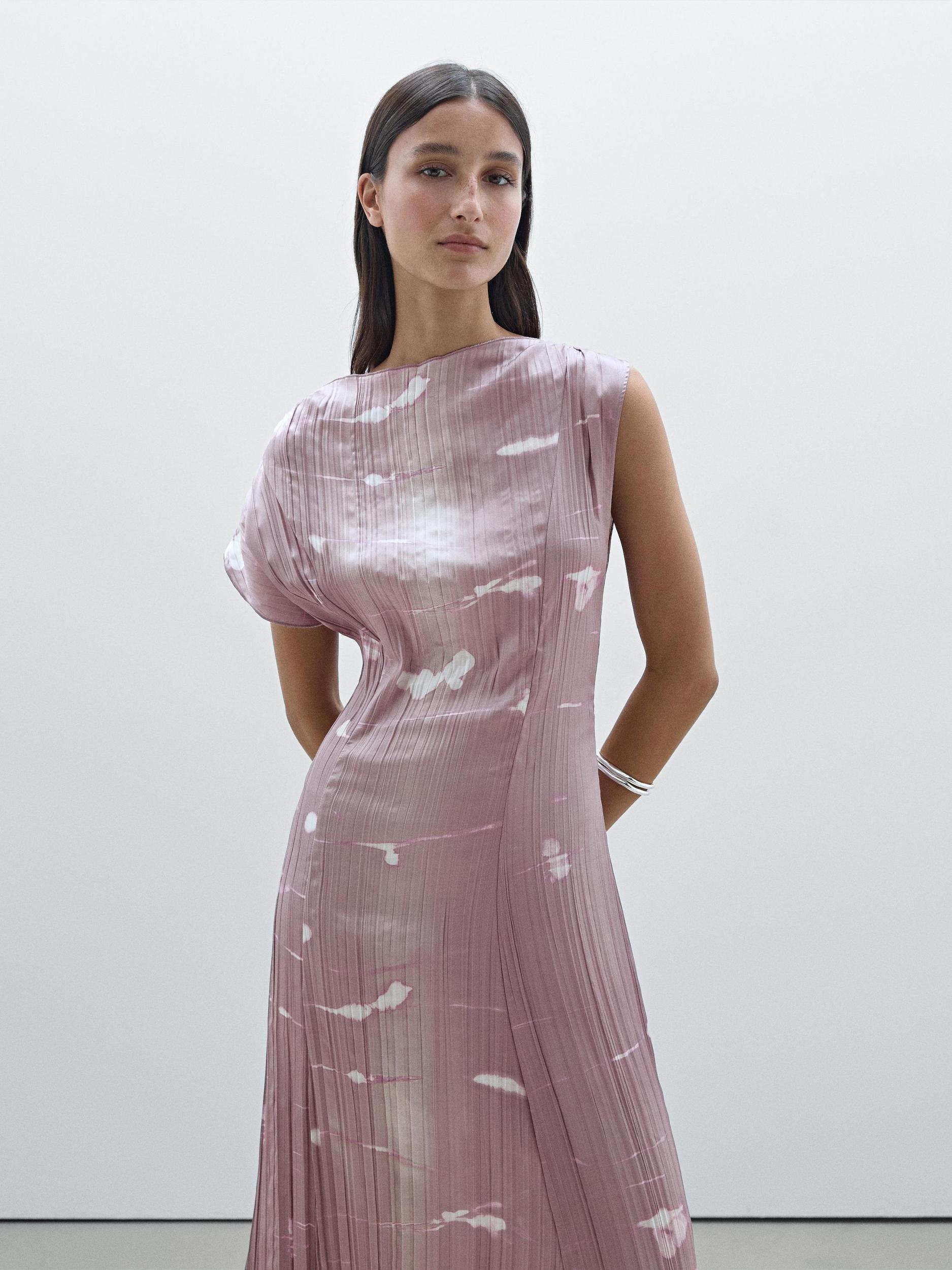 Long pleated dress in printed fabric Product Image