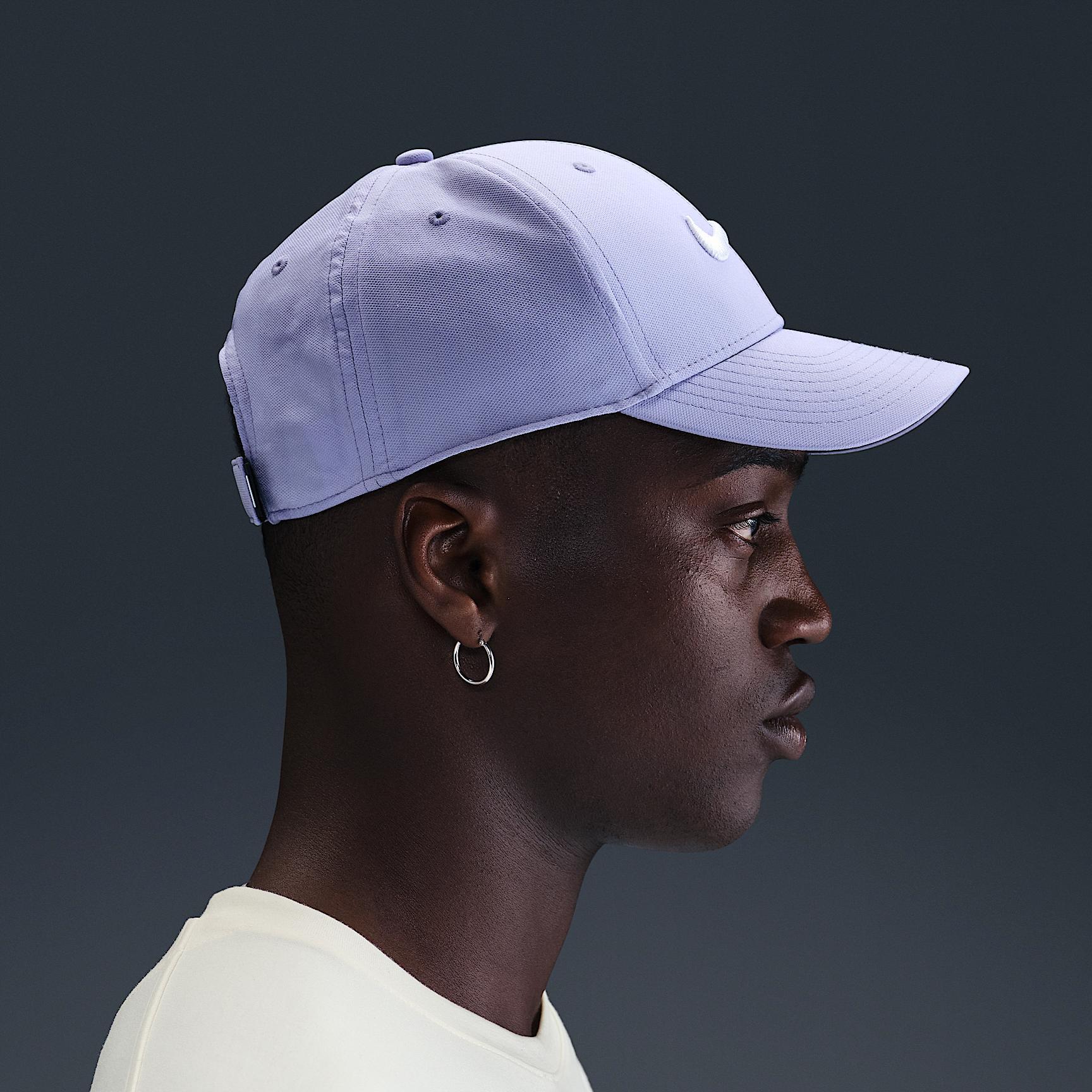 Nike Dri-FIT Club Structured Swoosh Cap Product Image