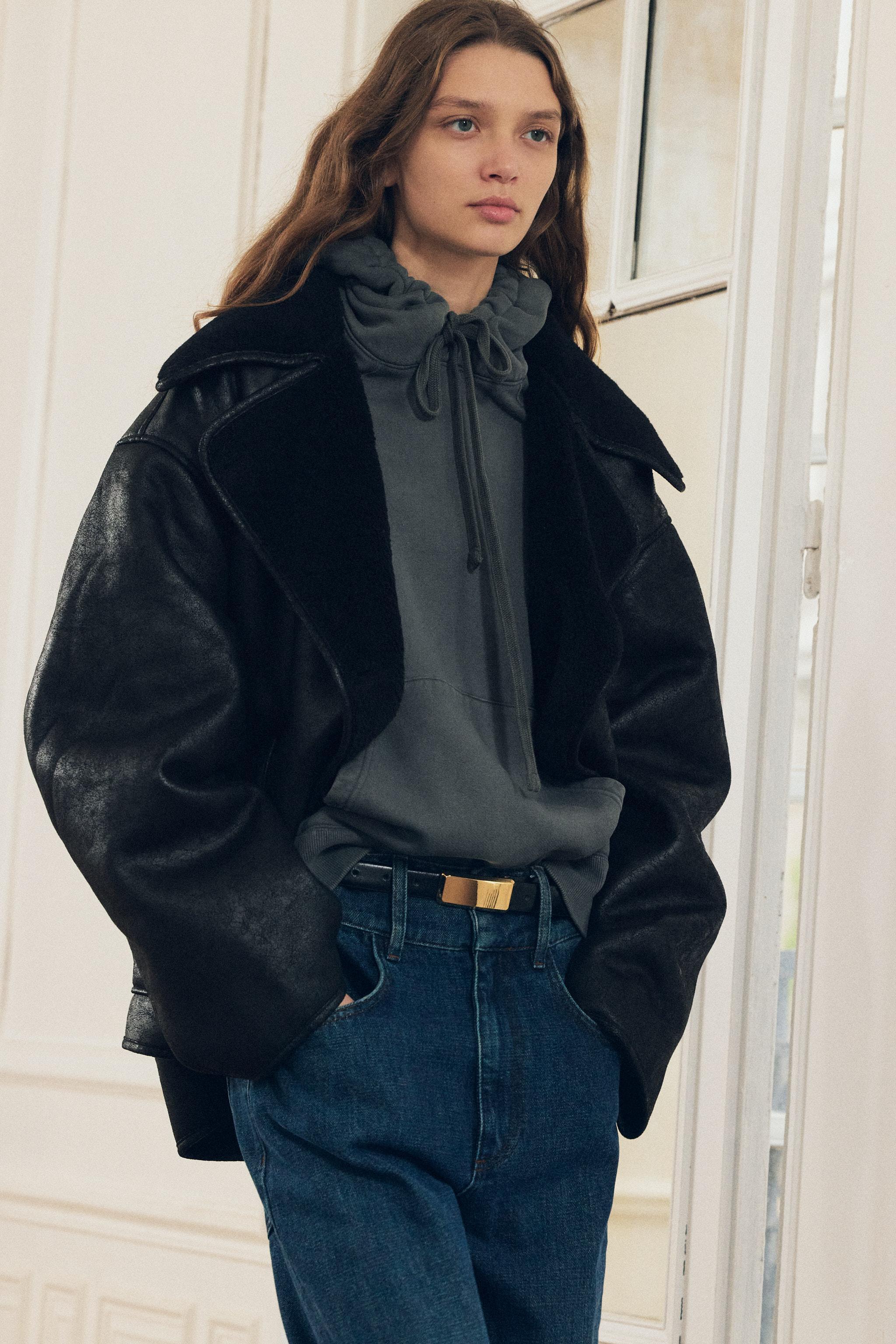 RELAXED HIGH-WAISTED JEANS ZW COLLECTION Product Image