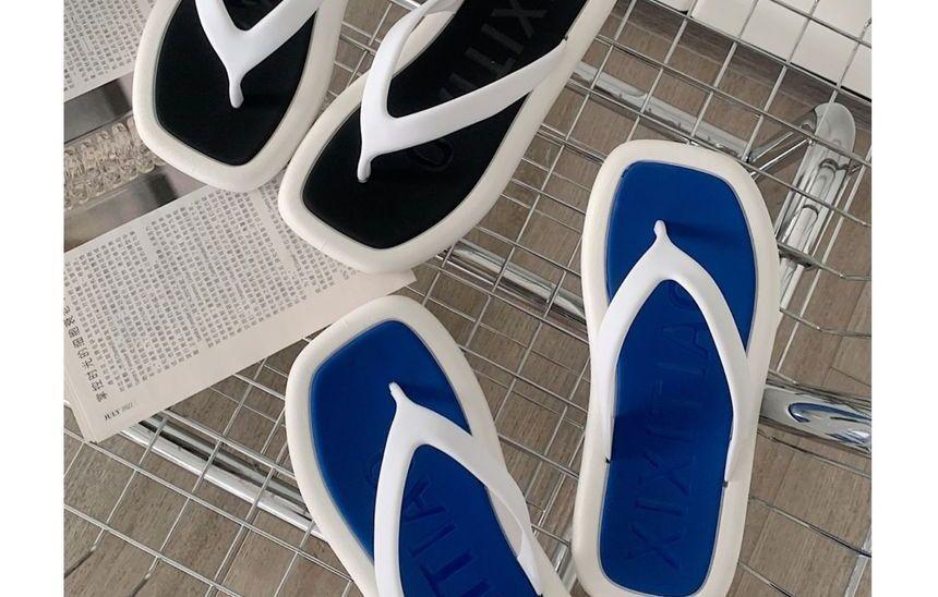Two Tone Flip-Flops Product Image