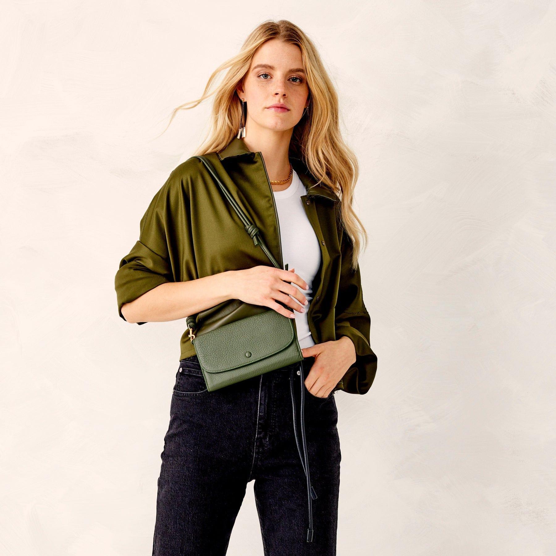 Wildwood Wallet Crossbody Product Image