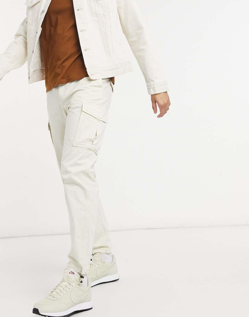 Selected Homme cargo pant with cuffed hem in beige Product Image