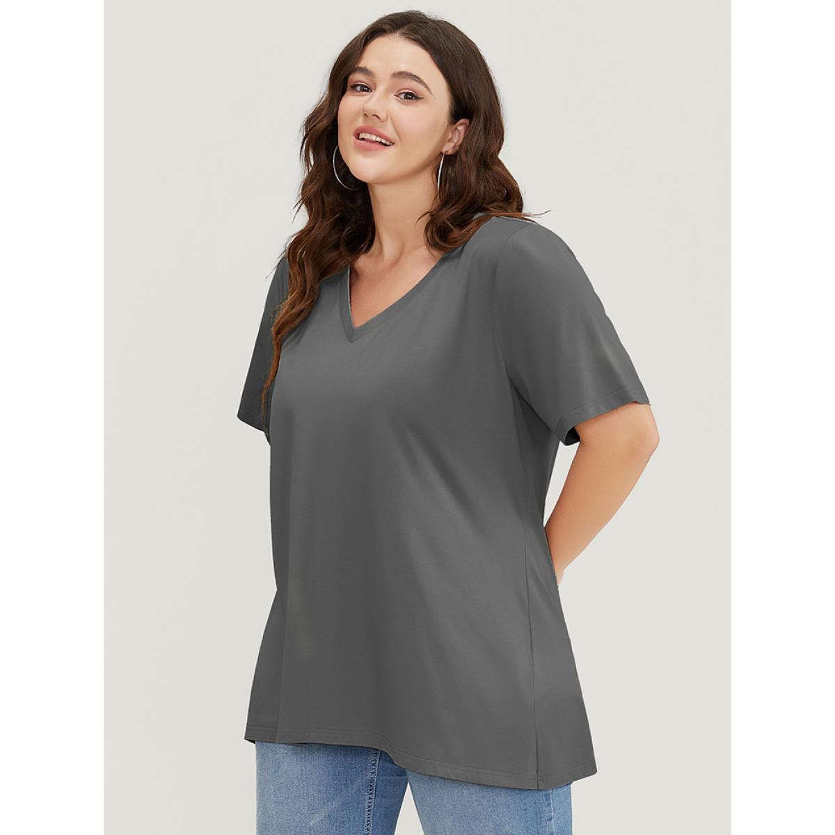 Plus Size UltraCool V Neck Slightly Stretchy T-shirt Gray Women Basics Plain V-neck Dailywear T-shirts BloomChic 12/L Product Image