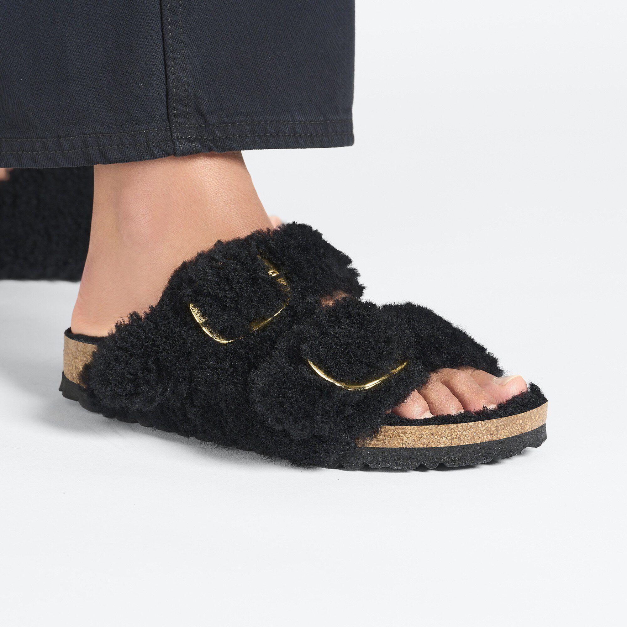 Arizona Big Buckle Shearling Product Image