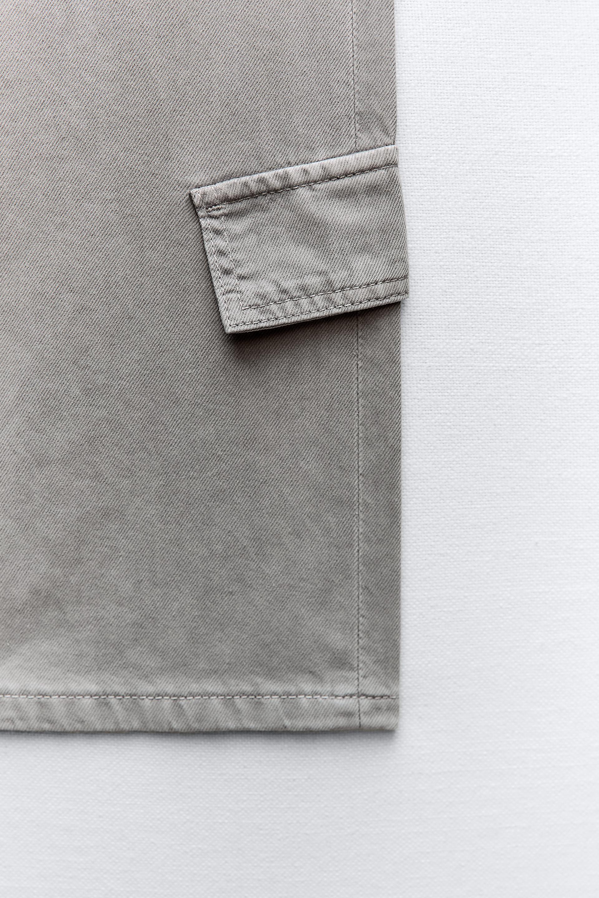 MID WAIST ADJUSTABLE STRAP CARGO PANTS Product Image