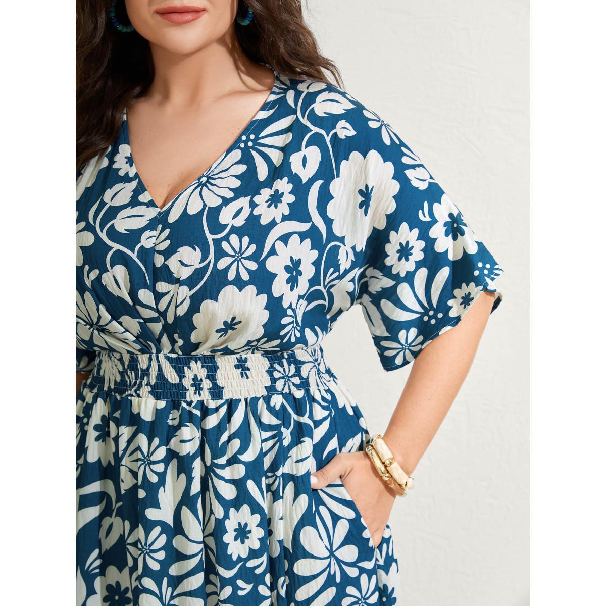 Plus Size Large Floral Print Pockets Midi Dress DarkGreen Women Slit V-neck Short sleeve Curvy BloomChic 26/4X Product Image