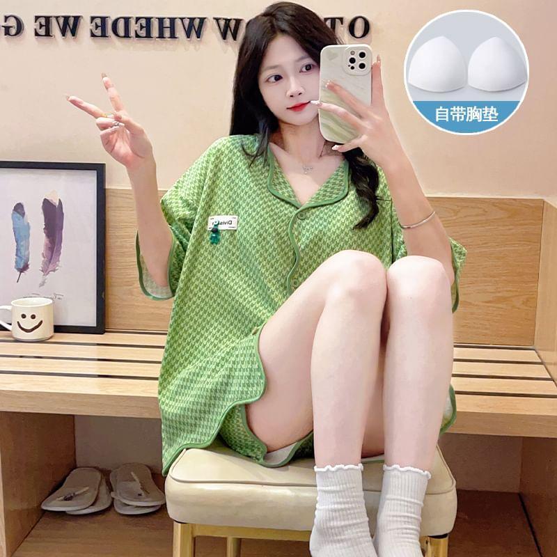 Pajama Set: Elbow-Sleeve Split Neck Patterned Padded Button-Up Top + Shorts Product Image