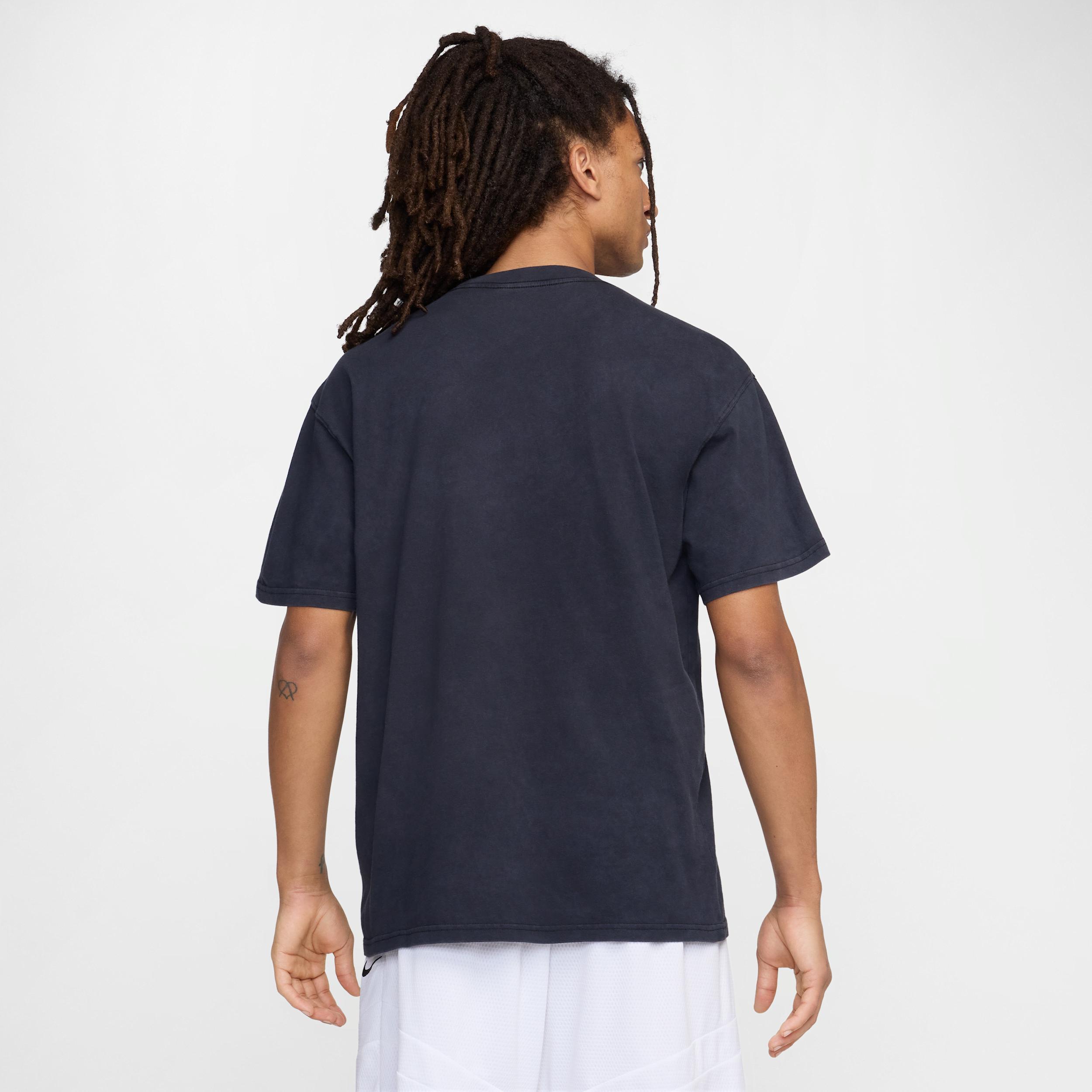 Nike Men's Max90 Basketball T-Shirt Product Image