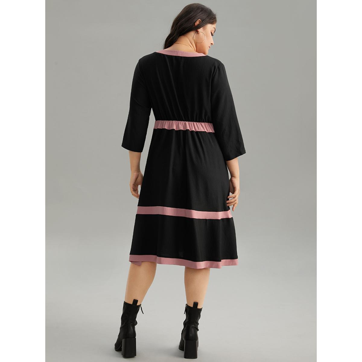 Plus Size Colorblock Contrast Notched Elastic Waist Dress Black Women Casual Contrast Notched collar Elbow-length sleeve Curvy Midi Dress BloomChic 12/L Product Image