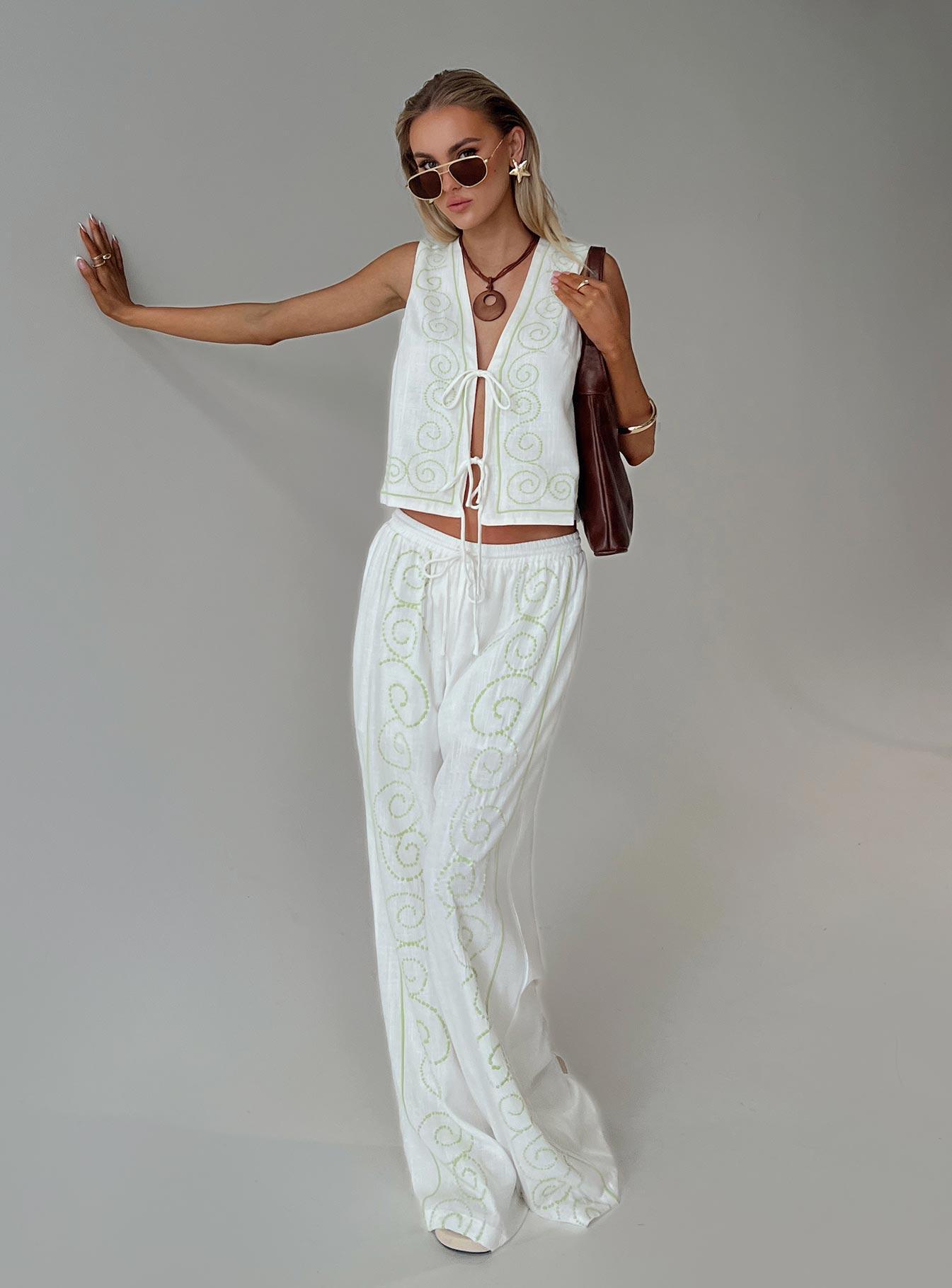 Kindred Pants White / Green Product Image
