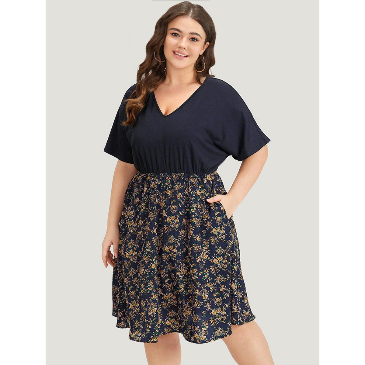 Plus Size Ditsy Floral Patchwork Pocket Batwing Sleeve Dress Indigo Women Elegant Plain V-neck Short sleeve Curvy Midi Dress BloomChic 14-16/1X Product Image