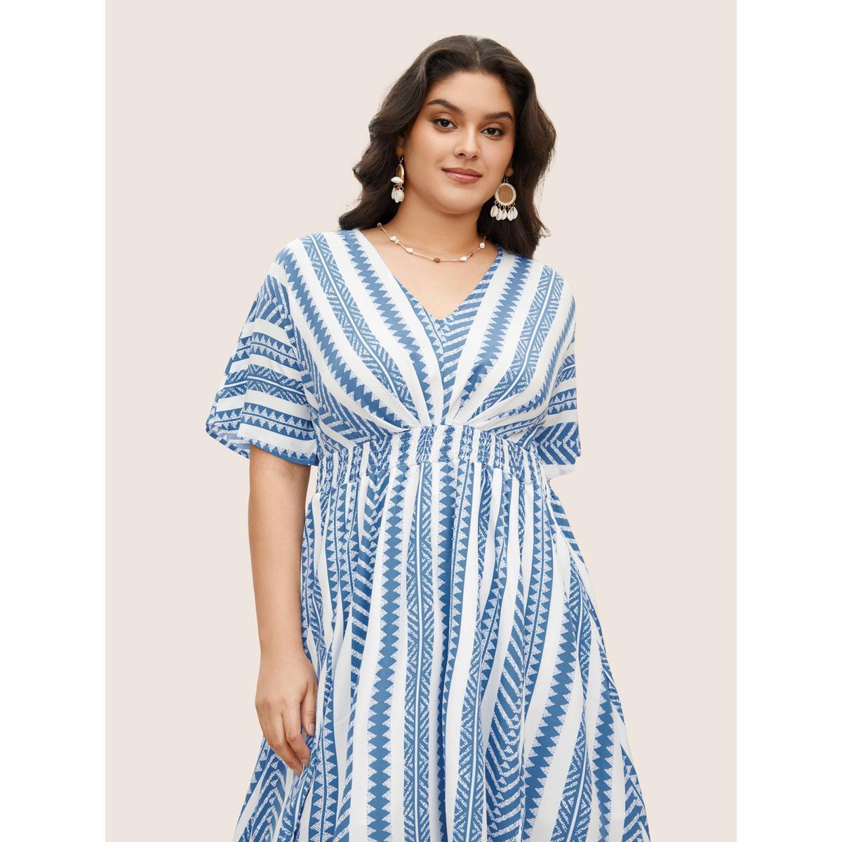 Plus Size Solid Geometric Dolman Sleeve Pocket Shirred Split Hem Dress Blue Women Resort Non V-neck Half Sleeve Curvy Long Dress BloomChic 28/5X Product Image