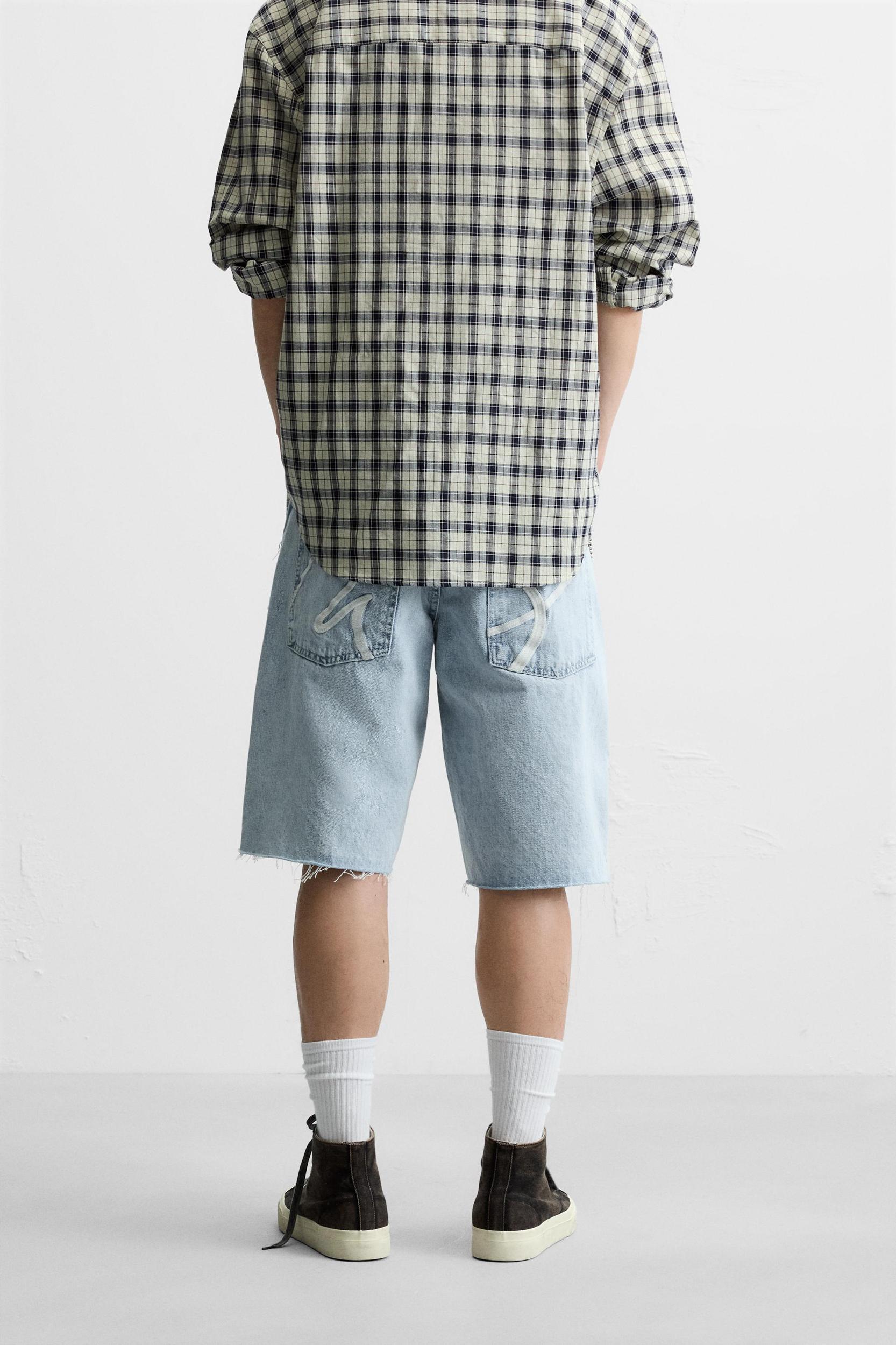 EMBROIDERED BAGGY FIT DENIM SHORTS Product Image