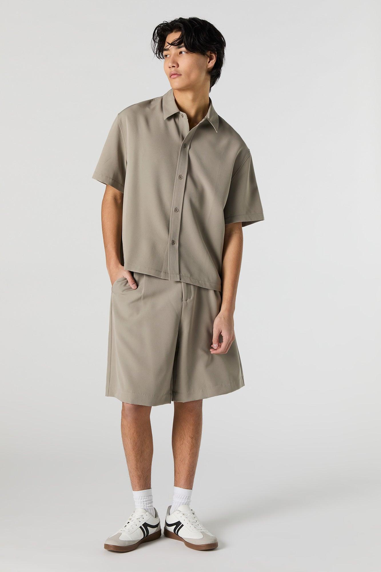 Boxy Button-Up Short Sleeve Top Male Product Image