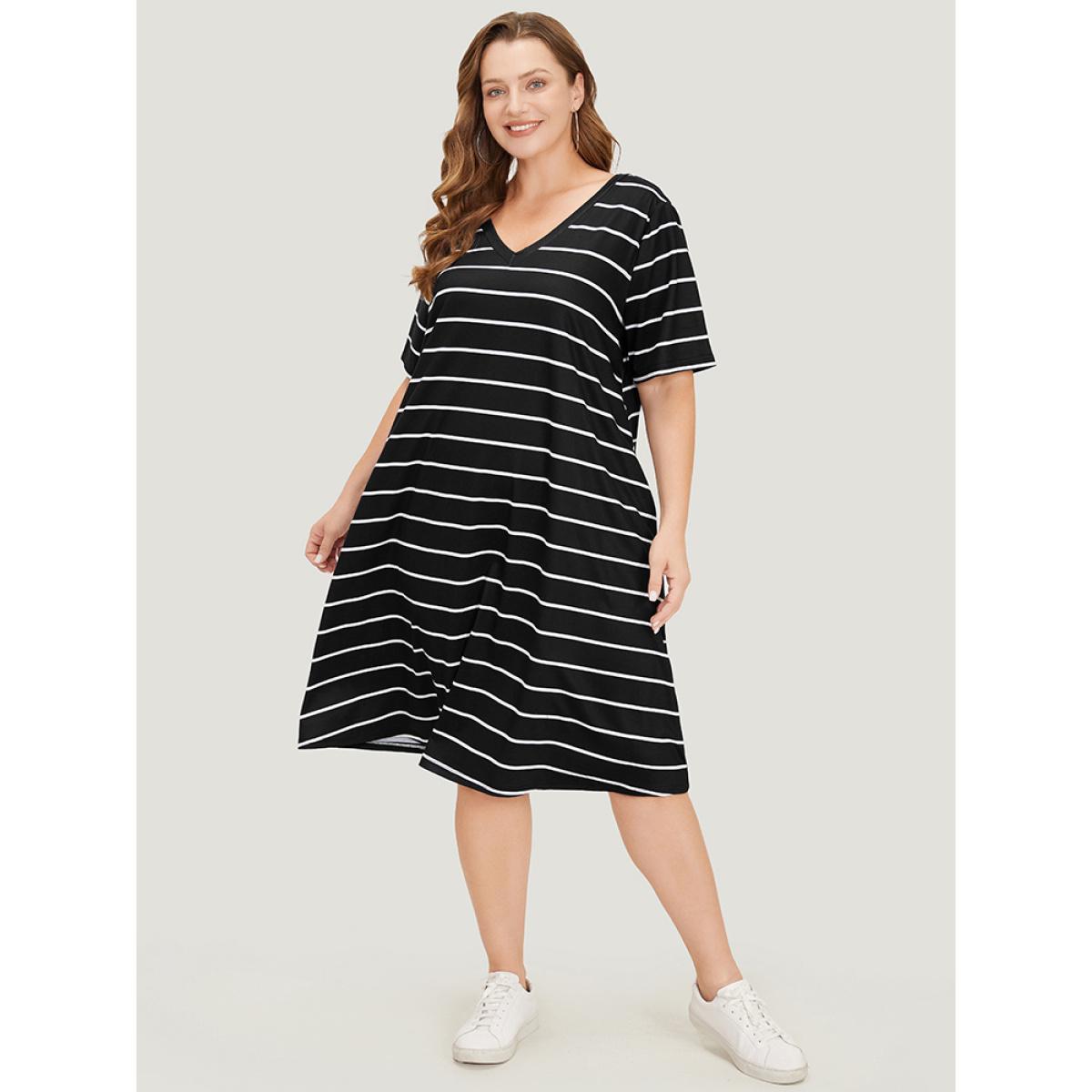 Plus Size Striped Print Pocket Flutter Crossover Back Dress Black Women Casual Cross straps V-neck Short sleeve Curvy Midi Dress BloomChic 30/6X Product Image