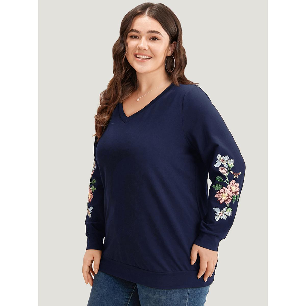 Plus Size Floral Embroidered Elastic Cuffs V Neck Sweatshirt Women DarkBlue Elegant Elastic cuffs V-neck Dailywear Sweatshirts BloomChic 22-24/3X Product Image