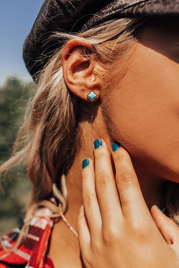 Kendra Scott Mallory Gold Stud Earrings in Variegated Turquoise Magnesite Product Image