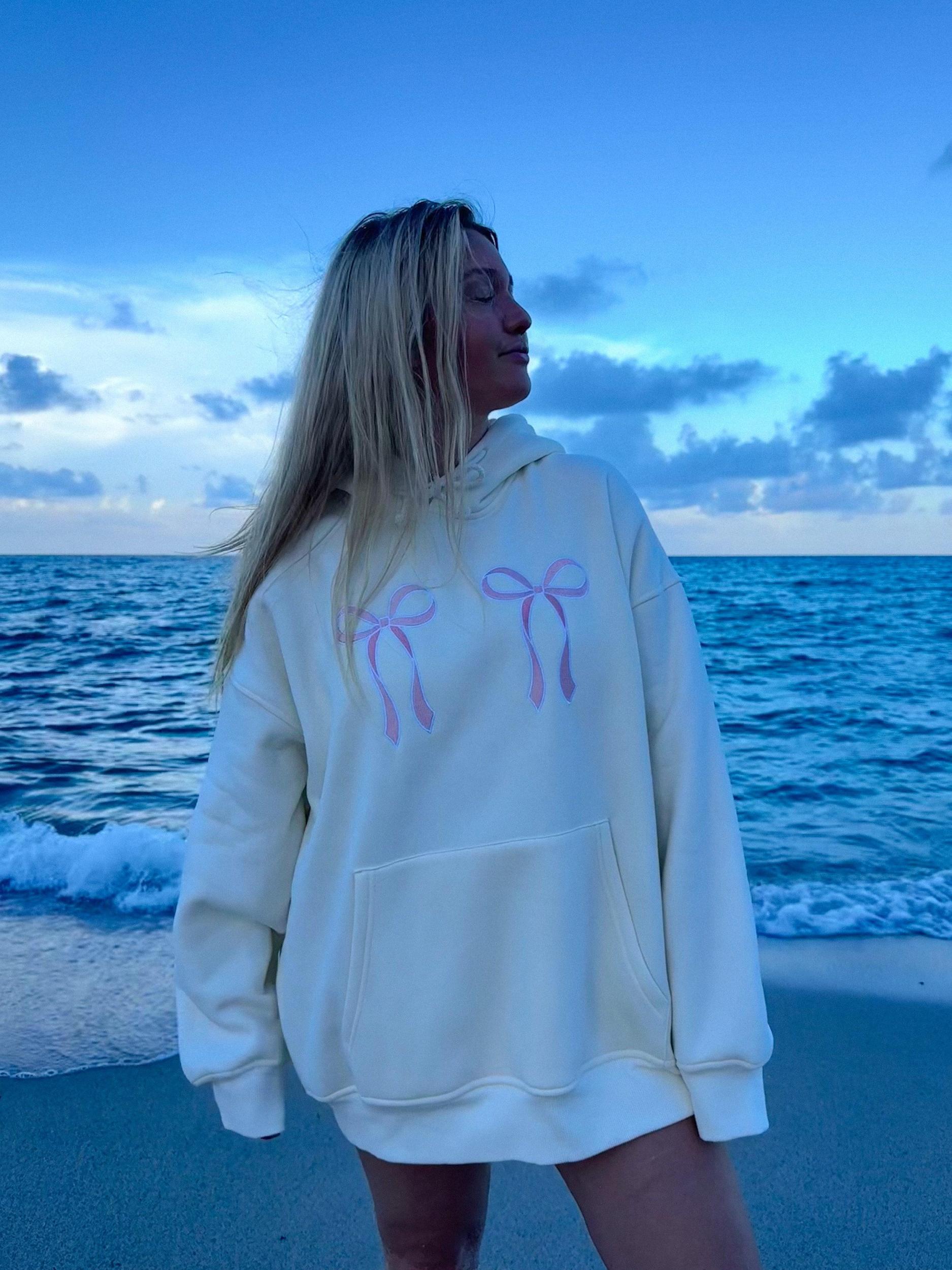 (LAST ONE SIZE 3XL) Pink Embroider Bow Hoodie Product Image