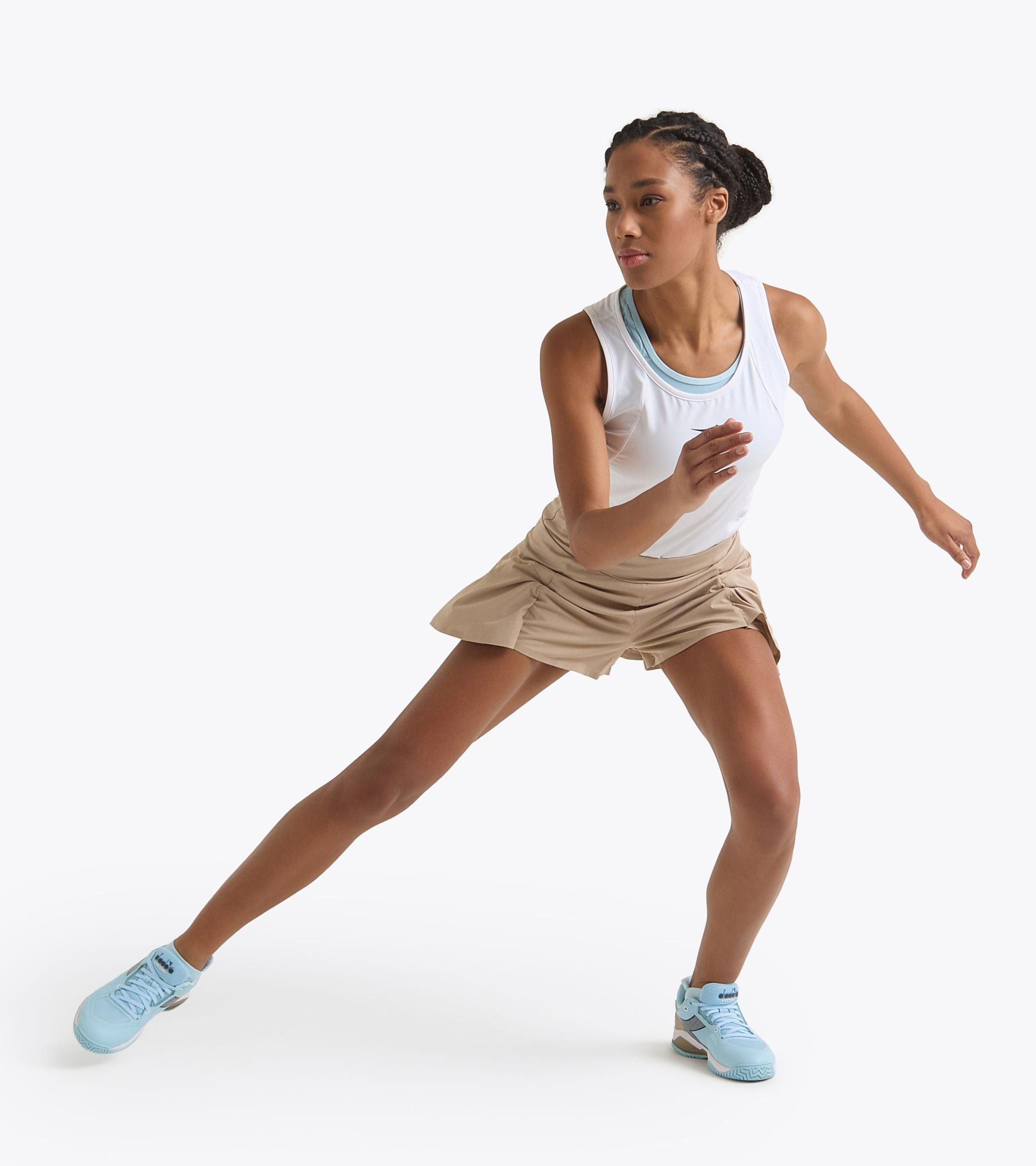 L. SKORT ICON Product Image