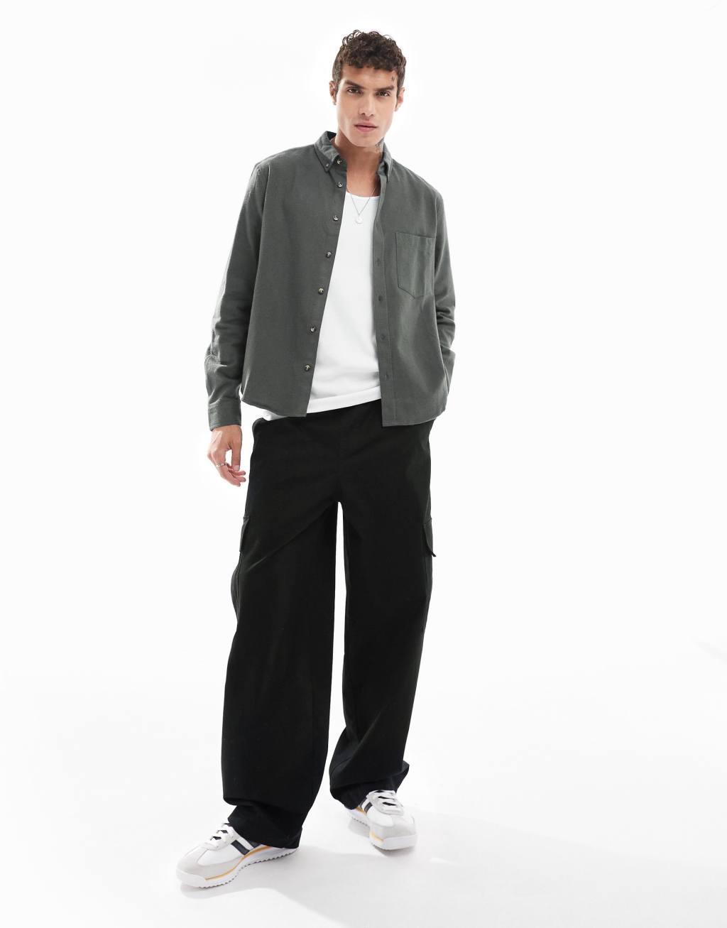 ASOS DESIGN relaxed boxy fit brushed oxford shirt in green Product Image