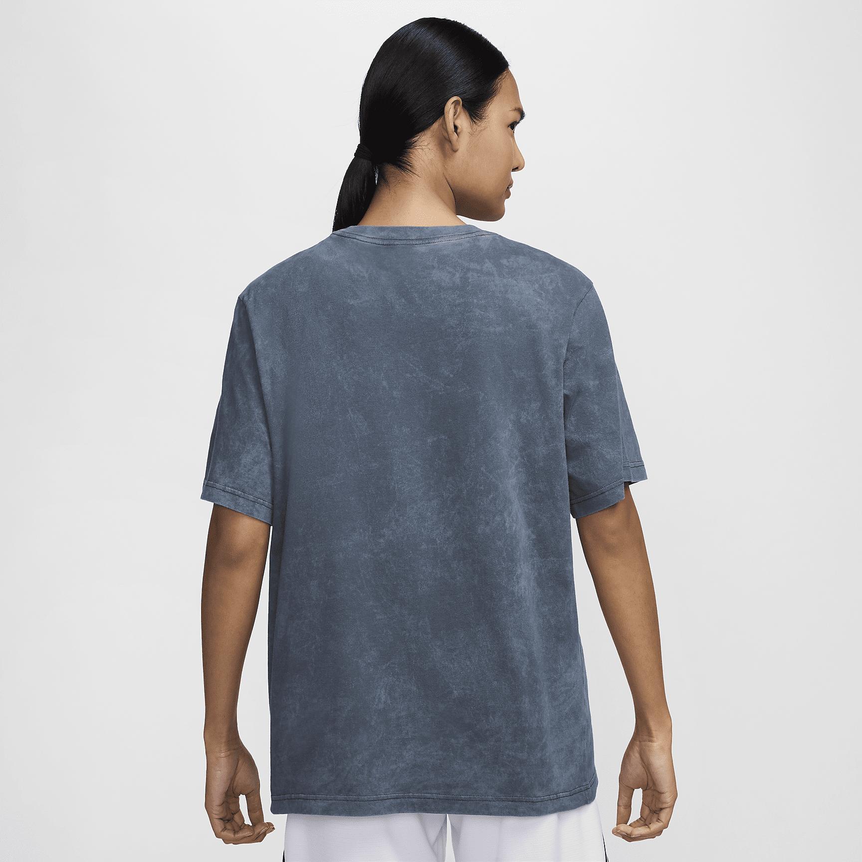 Nike Sportswear Women's Short-Sleeve Graphic T-Shirt Product Image