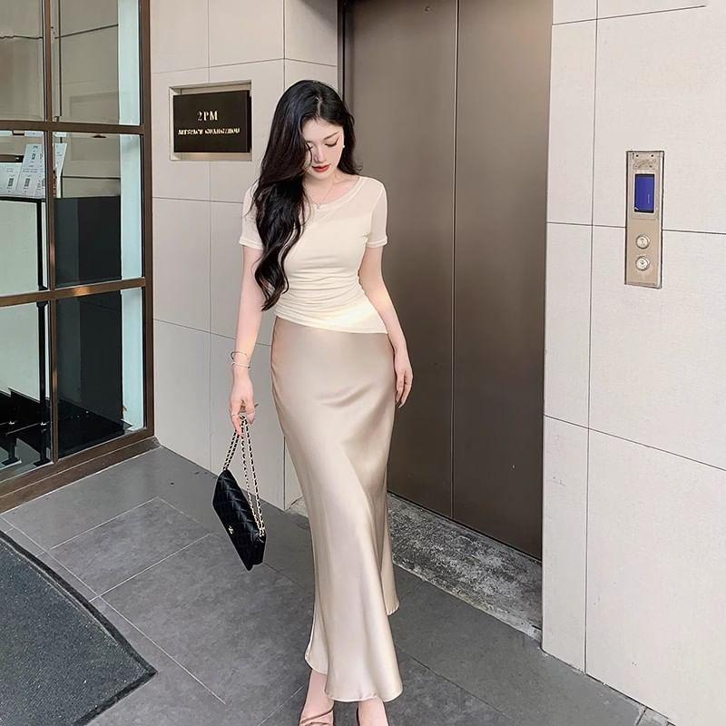 High Rise Plain Maxi A-Line Skirt Product Image