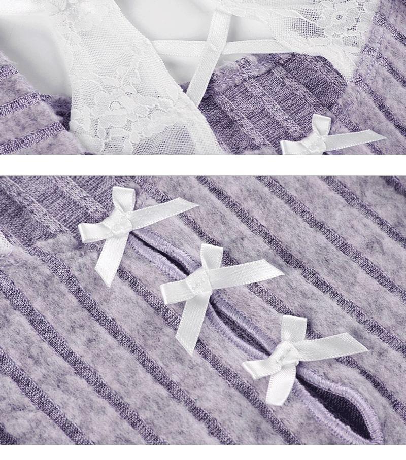 Long Sleeve Scoop Neck Bow Mock Two Piece Ribbed Panel Lace Top Product Image