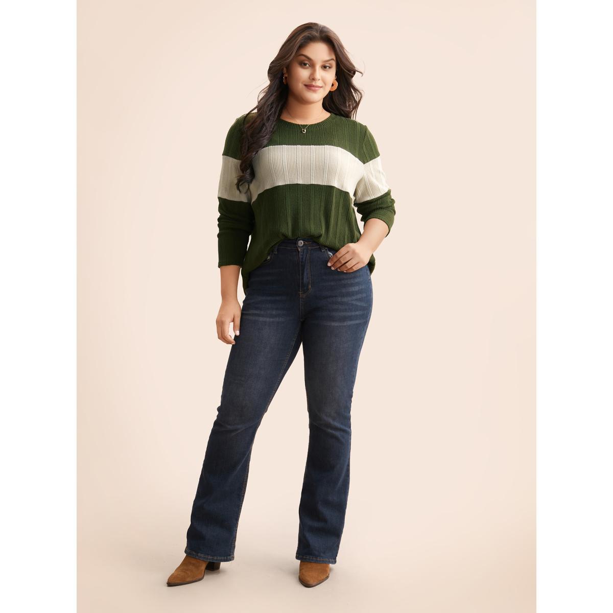 Plus Size Contrast Patchwork Textured T-shirt ArmyGreen Women Casual Texture Round Neck Everyday T-shirts BloomChic 28/5X Product Image
